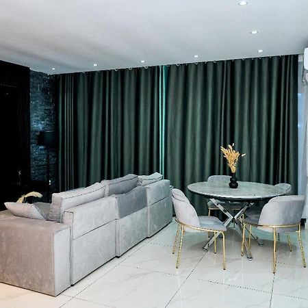 Reddington By Jvte Aparthotel Douala Ngoại thất bức ảnh